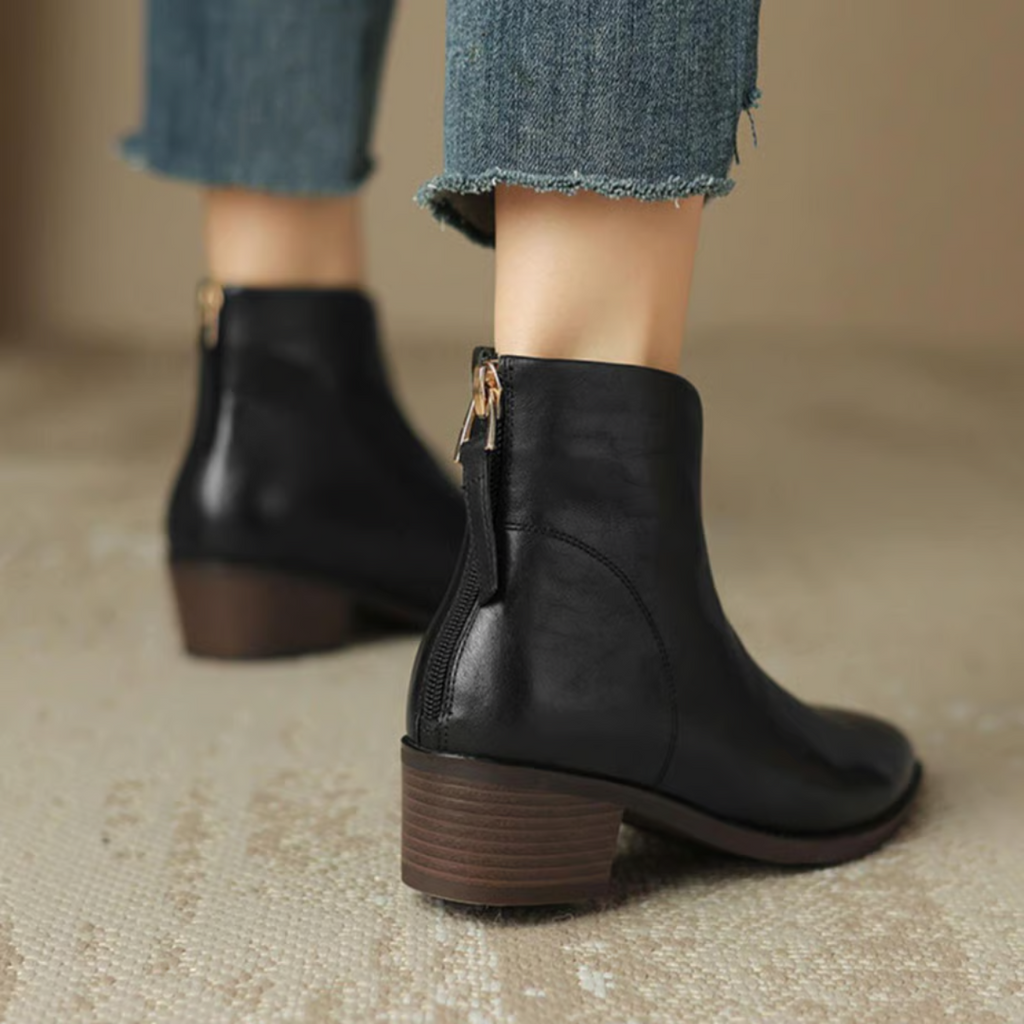 Elegant Ankle Boots in Black Leather – Office, Casual Wear