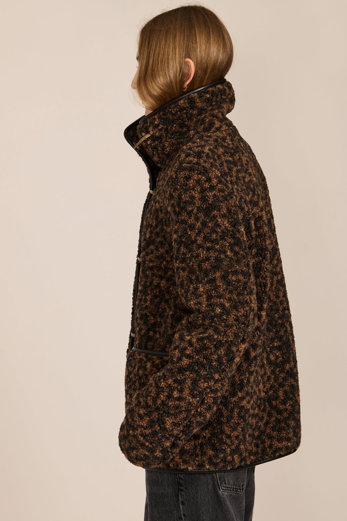 Leopard Fleece Jacket with Toggle Closures – Casual Wear, Winter Layering