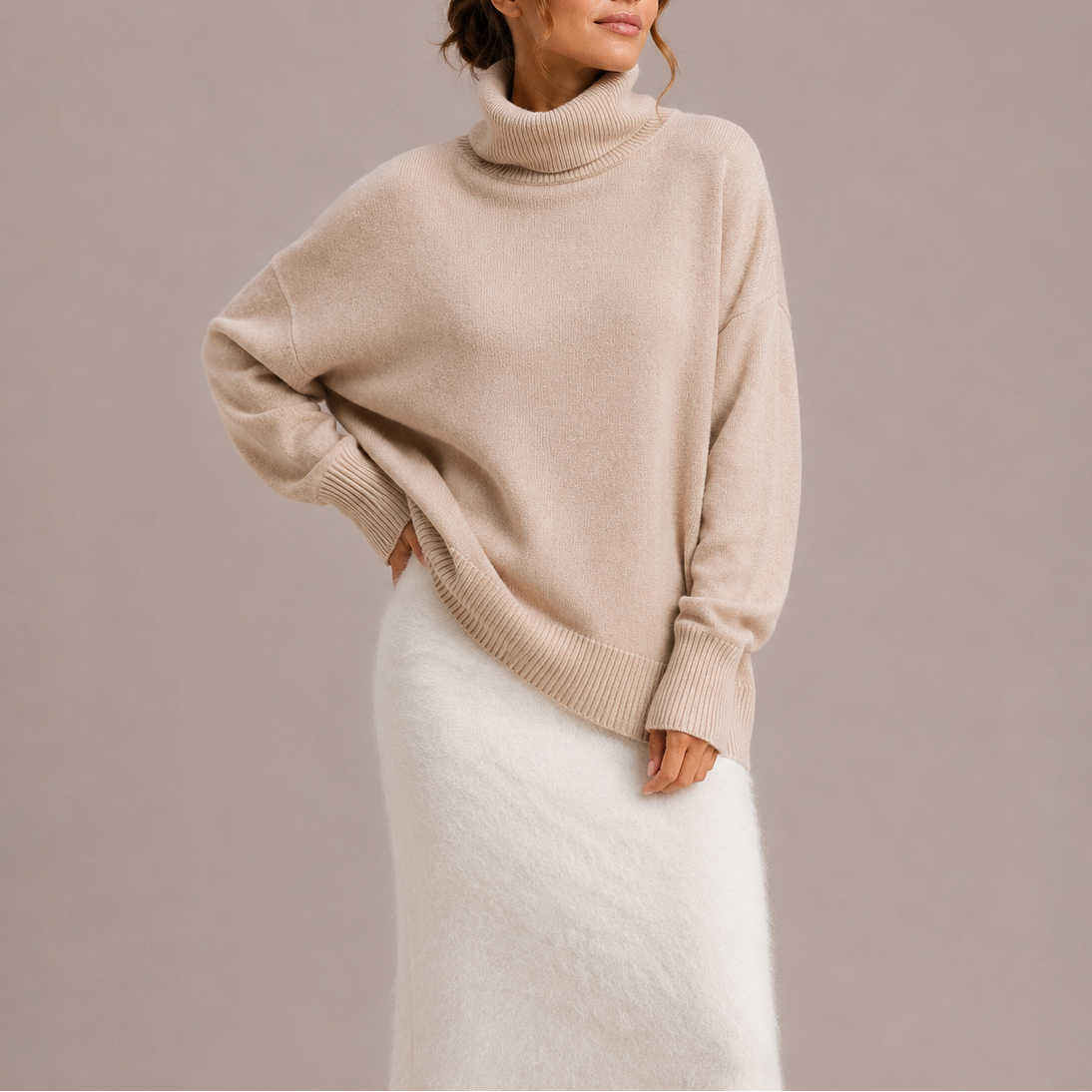 Women's Oversized Turtleneck Sweater – Relaxed Knit Jumper, Casual Style, Everyday Wear