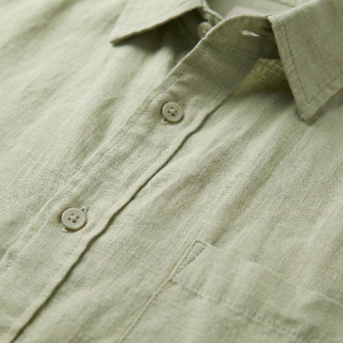 Linen Short Sleeve Shirt for Men - Casual Summer Wear in Lightweight Fabric