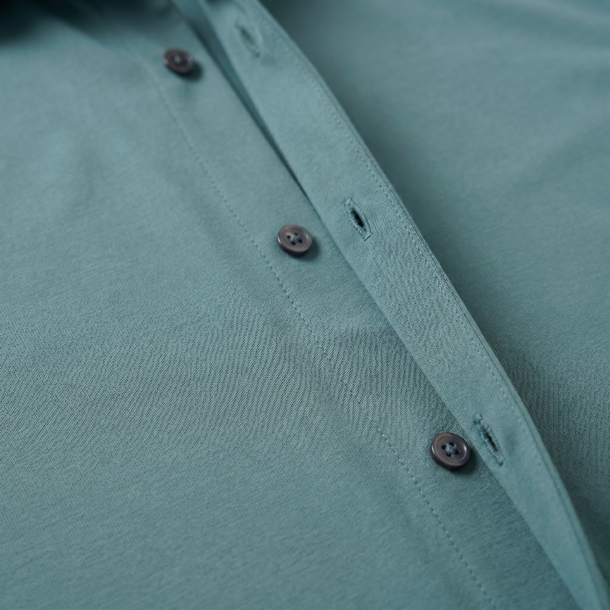 Men's Lightweight Stretch Cotton Summer Shirt for Casual Wear