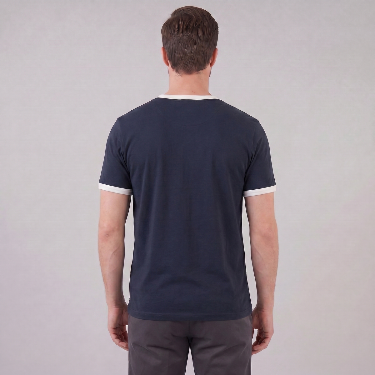 Men's Ringer T-Shirt with Contrast Trim - Casual Cotton Tee for Everyday Wear