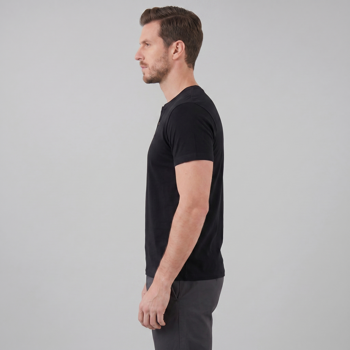 Men's Short Sleeve Cotton Henley Shirt for Casual Wear and Everyday Comfort