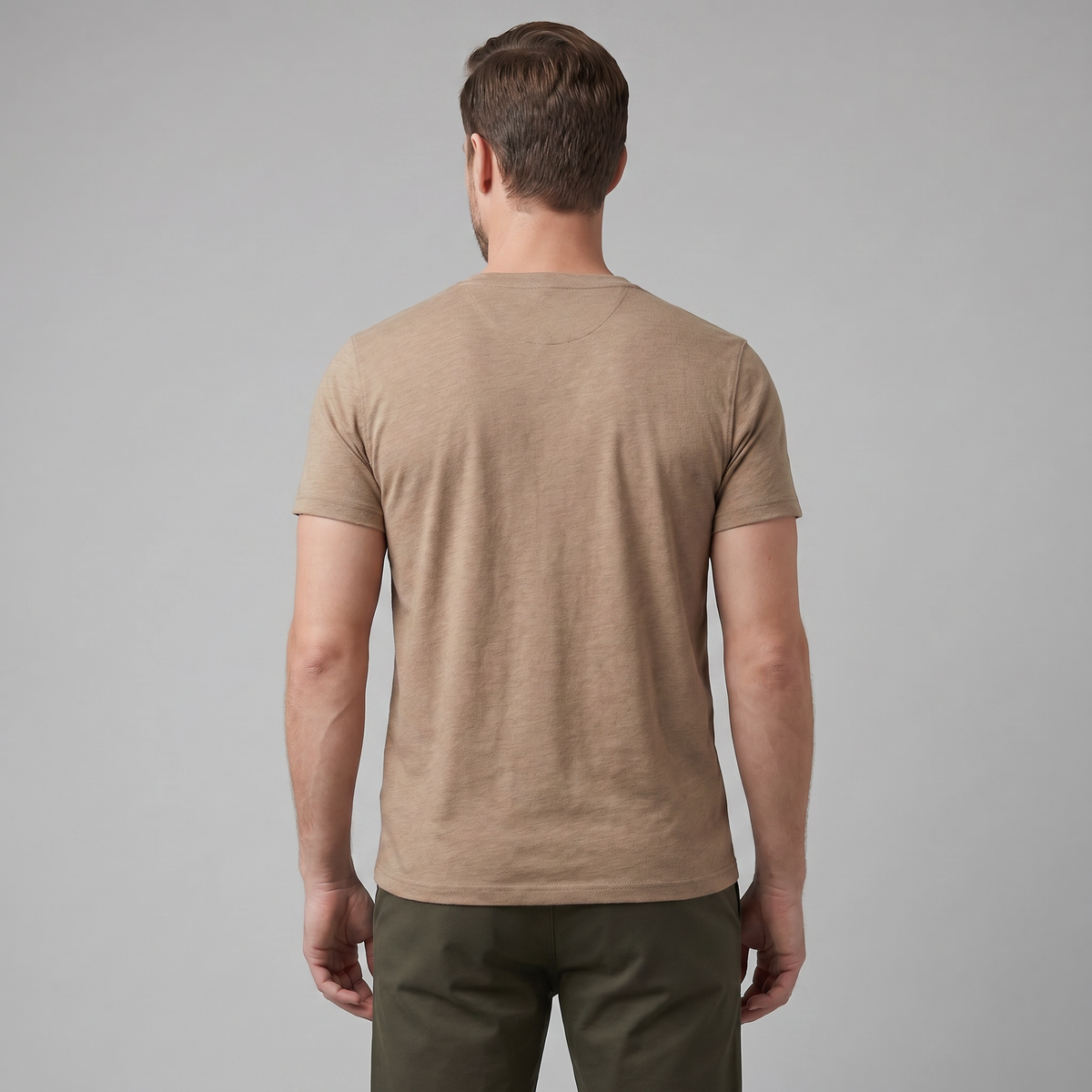 Men's Short Sleeve Cotton Henley Shirt for Casual Wear and Everyday Comfort