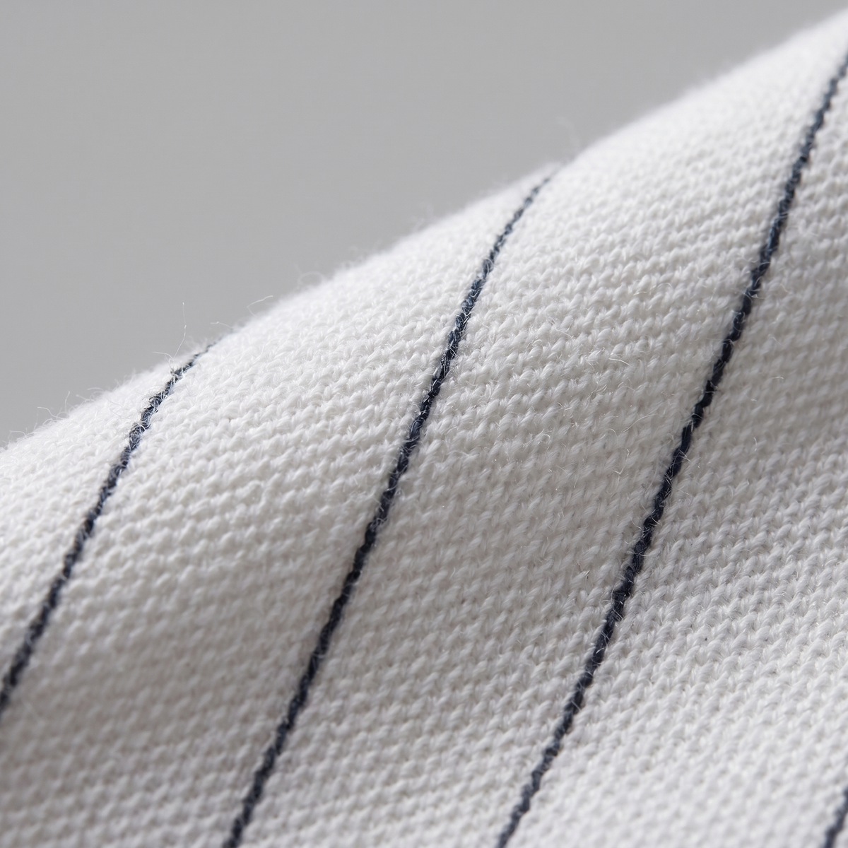Men's Striped Cotton Button-Down Shirt for Casual or Business Wear