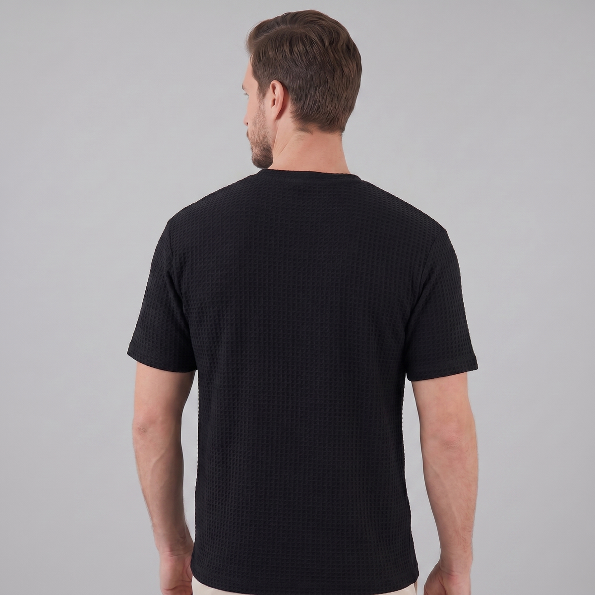 Men's Structured Cotton T-Shirt for Summer Casual Wear