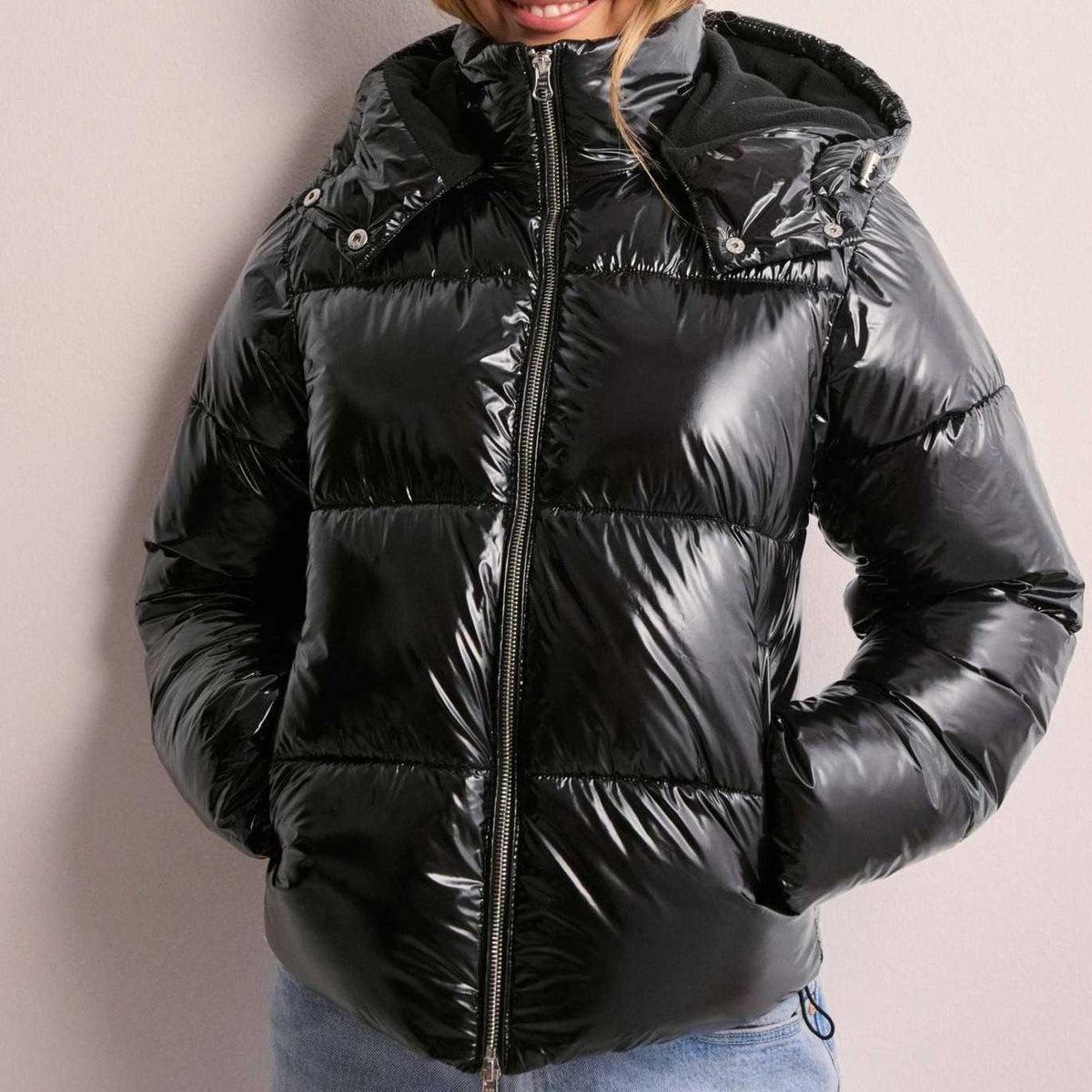 Women's Quilted Puffer Jacket | Hooded, Lightweight Insulation – Casual Wear, Winter Outdoor