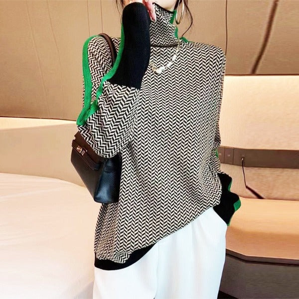 Houndstooth Turtleneck Jumper with Contrast Sleeves – Casual Wear, Stylish Layering