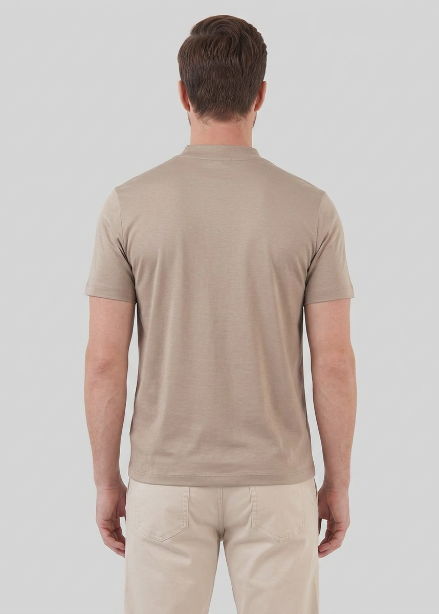 Shiny Men's Crewneck T-Shirt - Lightweight Fabric for Casual Wear