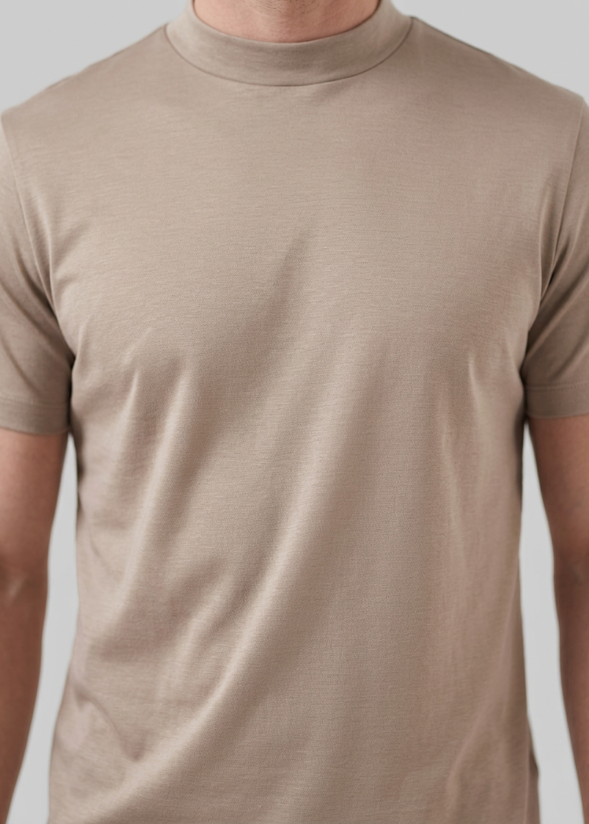 Shiny Men's Crewneck T-Shirt in Soft Fabric for Casual Wear