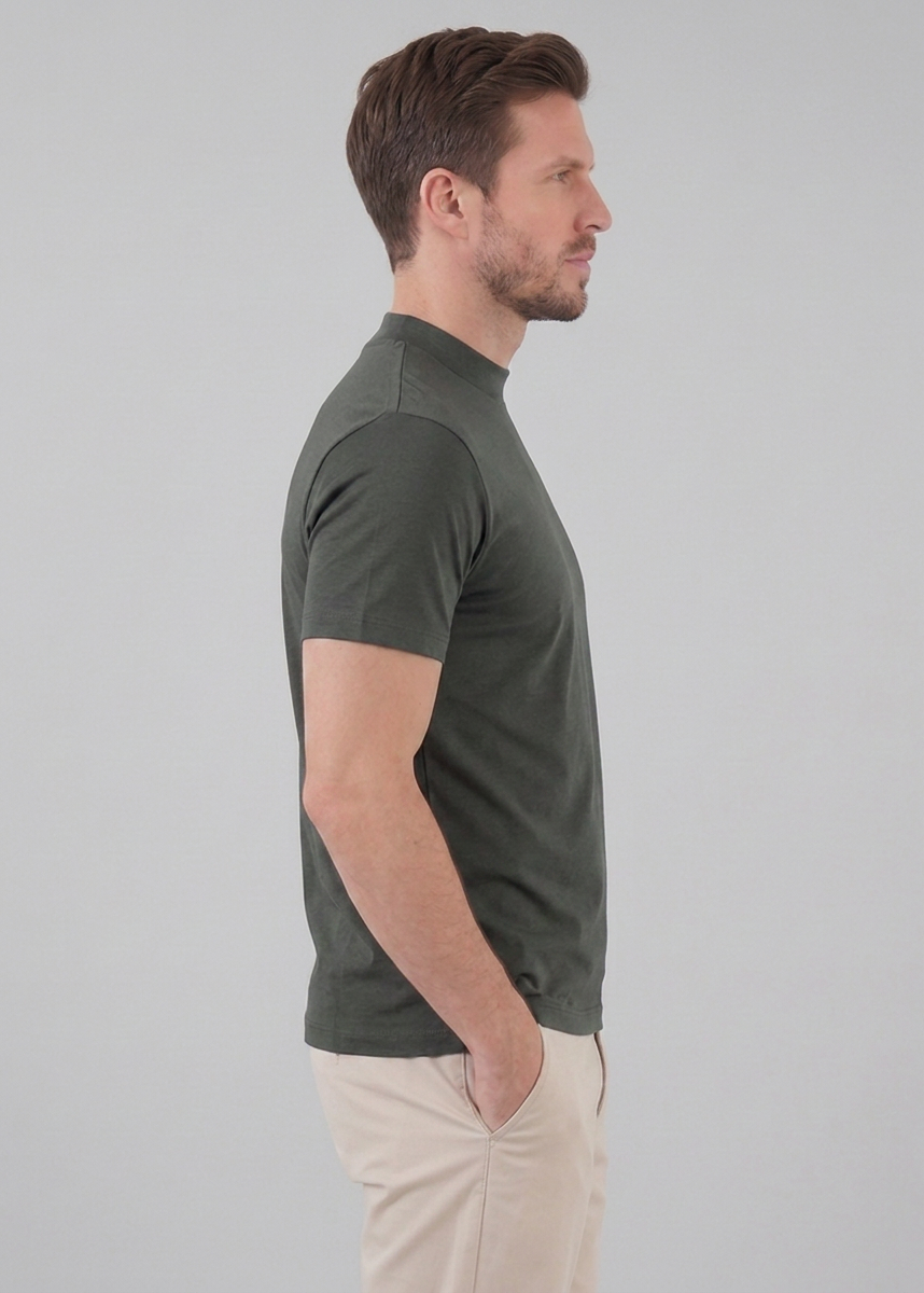 Shiny Men's Crewneck T-Shirt in Soft Fabric for Casual Wear