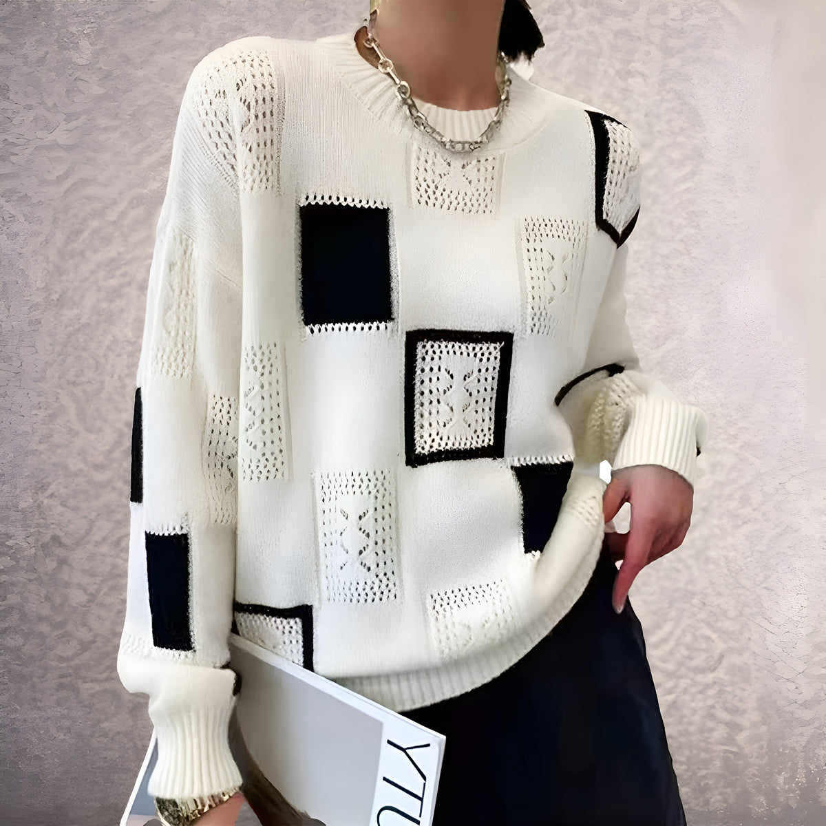 Chunky Knitted Jumper in Cream and Black – Casual Wear, Office Style