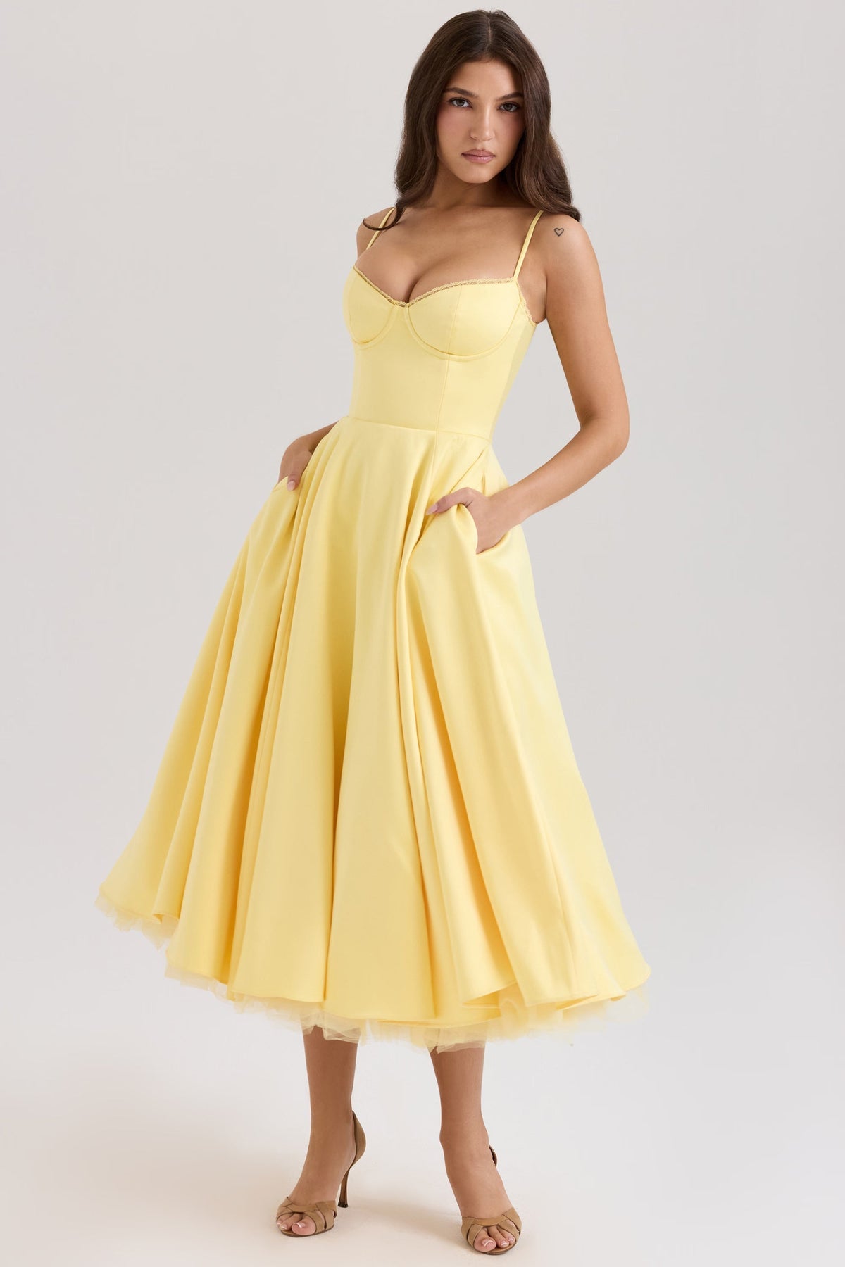 V-Neck Midi Dress – Sleeveless, Slim Fit, Occasion Gown for Weddings & Events