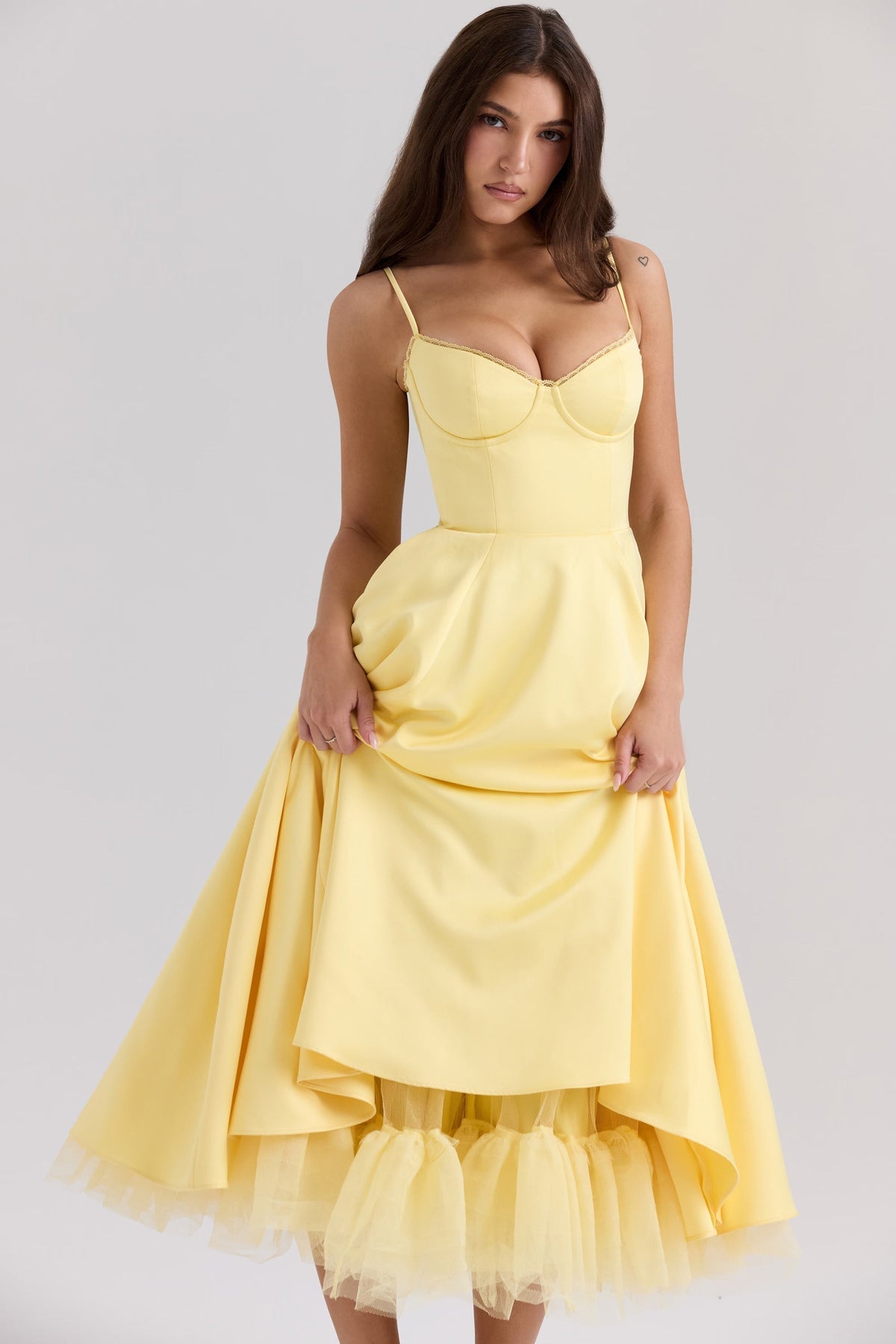 V-Neck Midi Dress – Sleeveless, Slim Fit, Occasion Gown for Weddings & Events